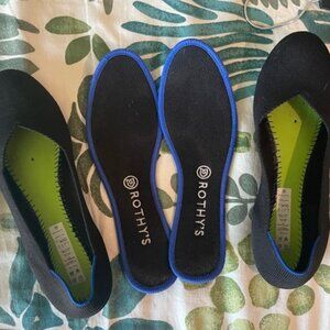 Women's Black Rothy Flats, size 10 (barely worn)